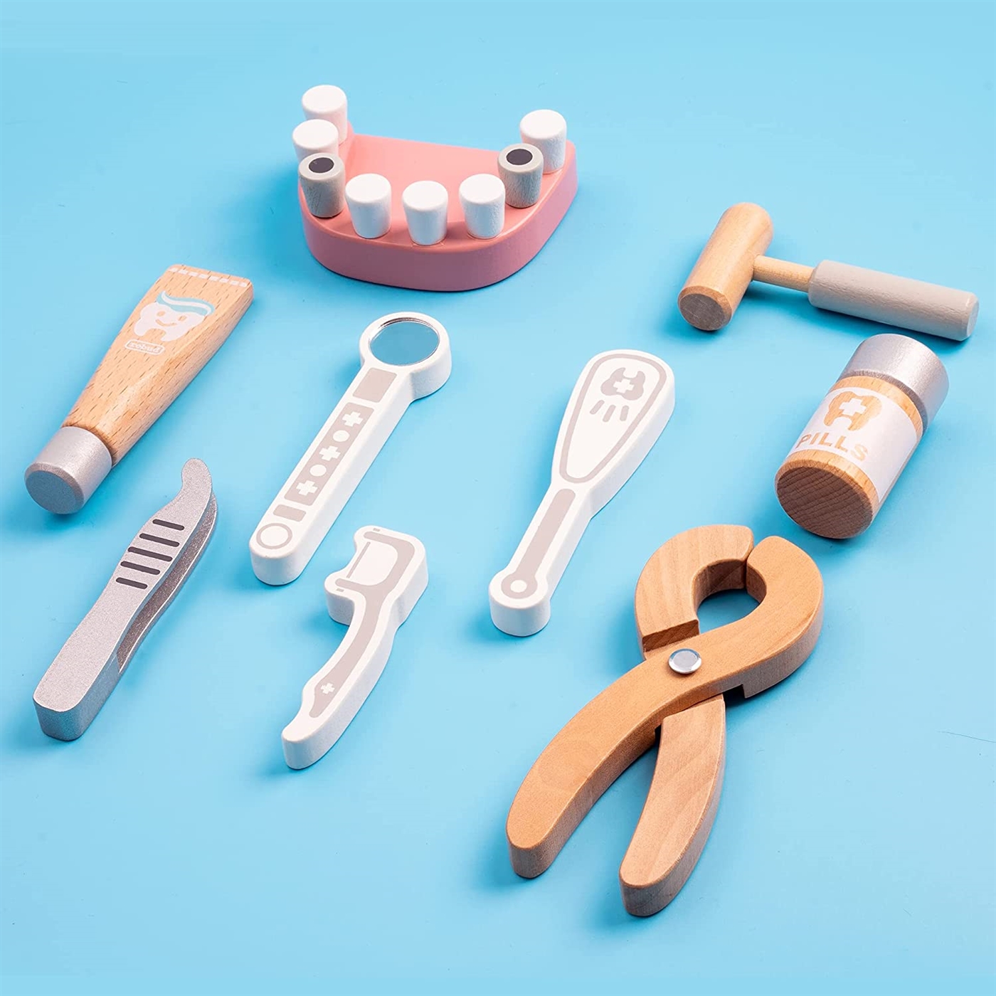 Kibtoy wooden Doctor kit, ideal for pretend play