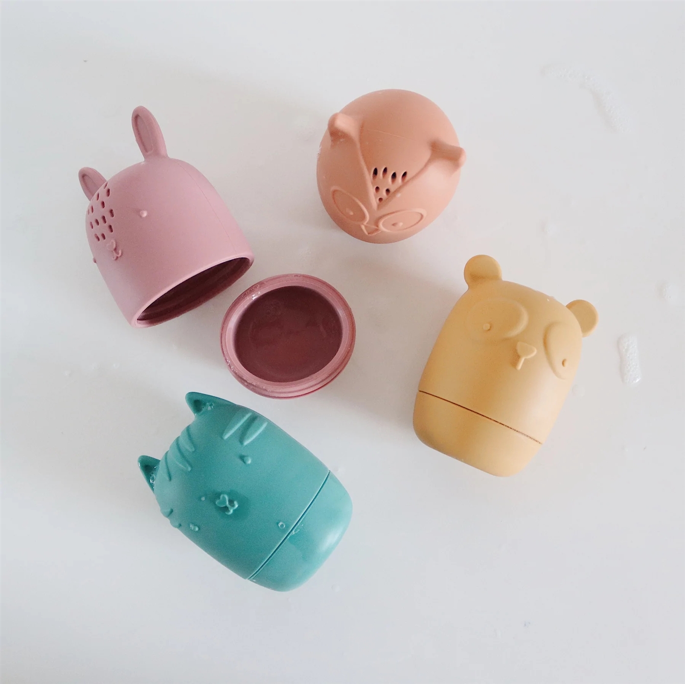 4pcs baby bath toys 4pcs baby bath toys