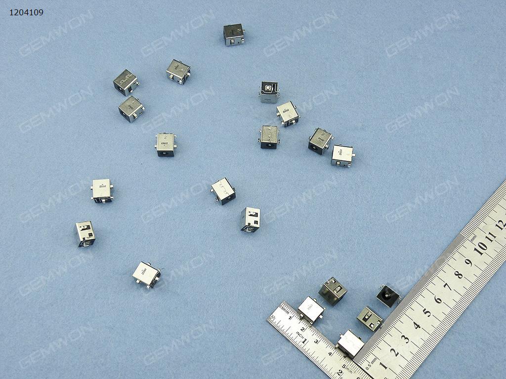 Picture of COMPAQ  Presario V4000 series (V4000, V4015, V4020, V4025, V4035), V4100 series (V4100, V4120, V4135), V4200 series (V4200, V4220, V4240, V4245), V4300 series (V4300, V4325, V4332), V4400 series (V4400, V4400T, V4440)       HP  Pavilion DV4300    