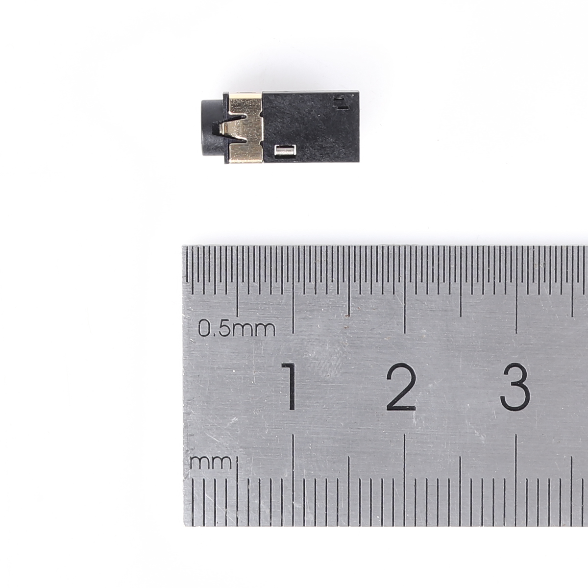 Picture of PJ-342E 3.5 Headphone Jack 6pin Dip SMD Dual Channel Dual Switch Audio Bus Temperature 260℃