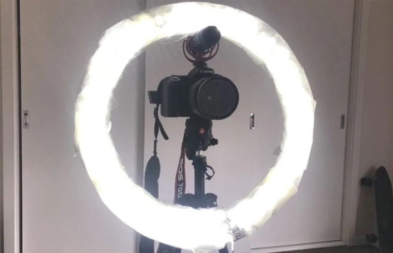 tripod install the camera