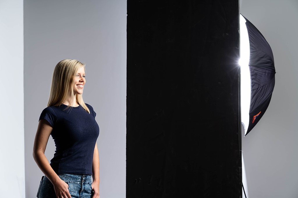 white backdrop for portrait white backdrop for portrait