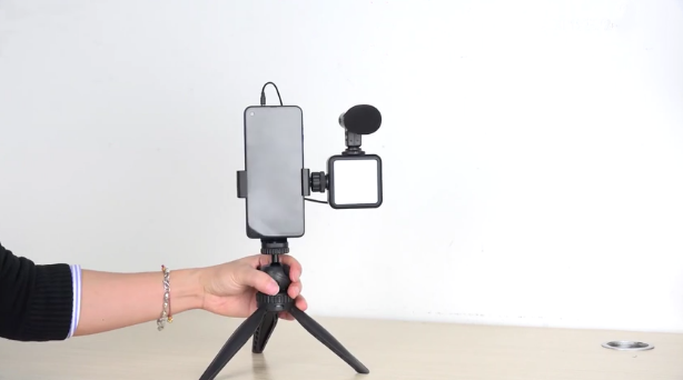 AIXPI video Microphone LED Light Kit Mini Tripod AIXPI video Microphone LED Light Kit Mini Tripod