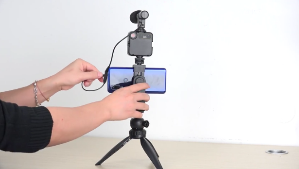 AIXPI video Microphone LED Light Kit Mini Tripod AIXPI video Microphone LED Light Kit Mini Tripod