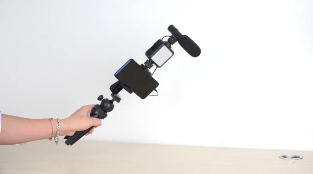 AIXPI video Microphone LED Light Kit Mini Tripod AIXPI video Microphone LED Light Kit Mini Tripod