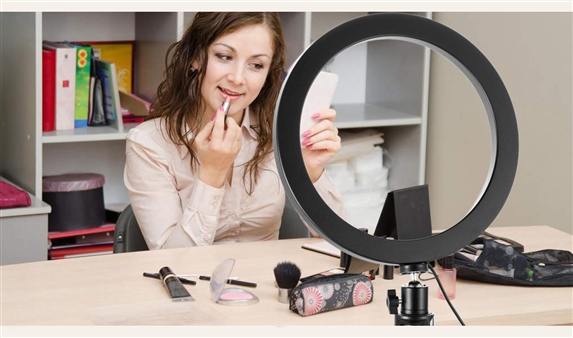 The Best Reasonably Priced Ring Light